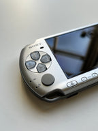 PSP 3000 Mystic Silver