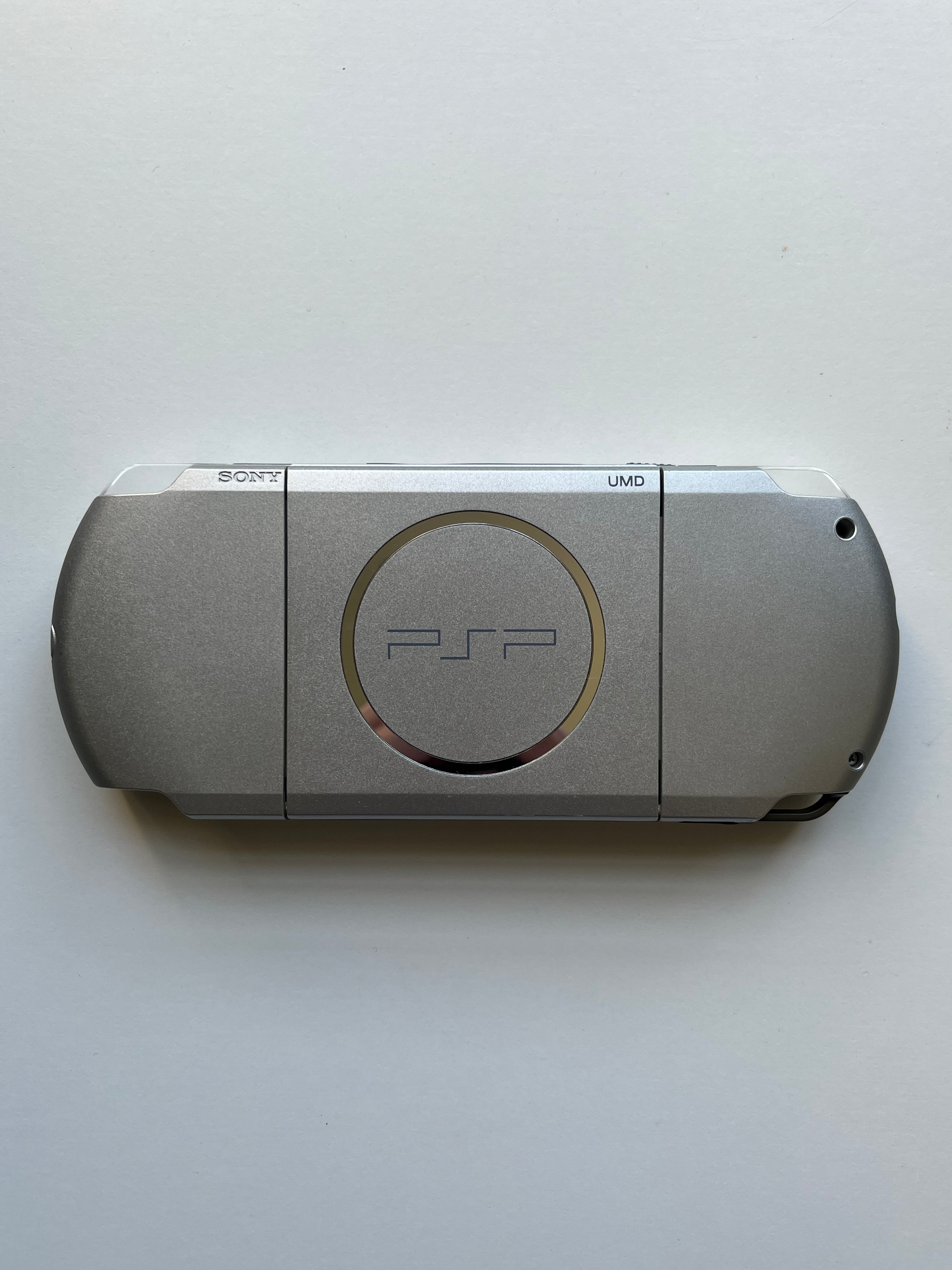 PSP 3000 Mystic Silver/Green