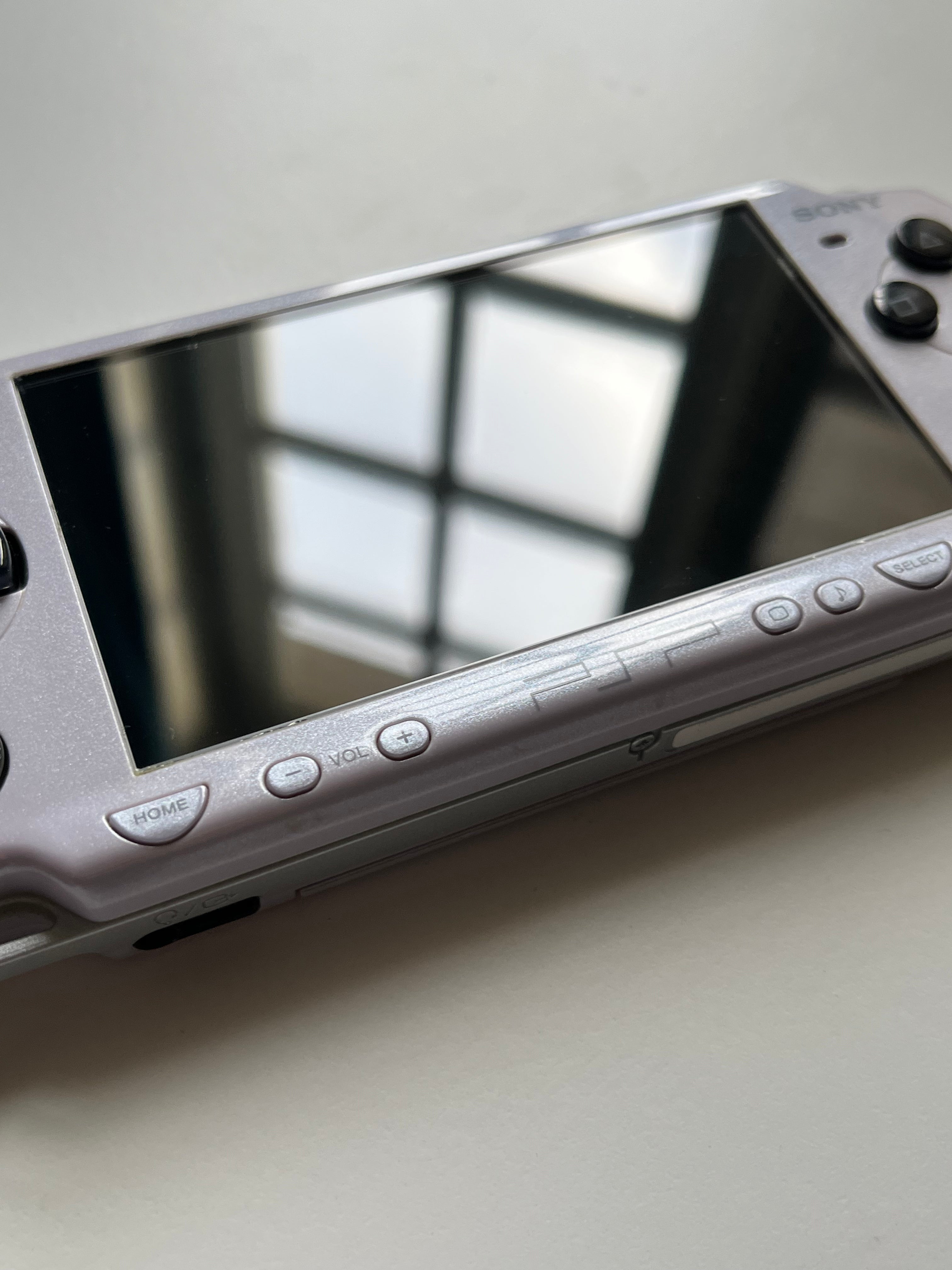 PSP 2000 Lavande / Noir