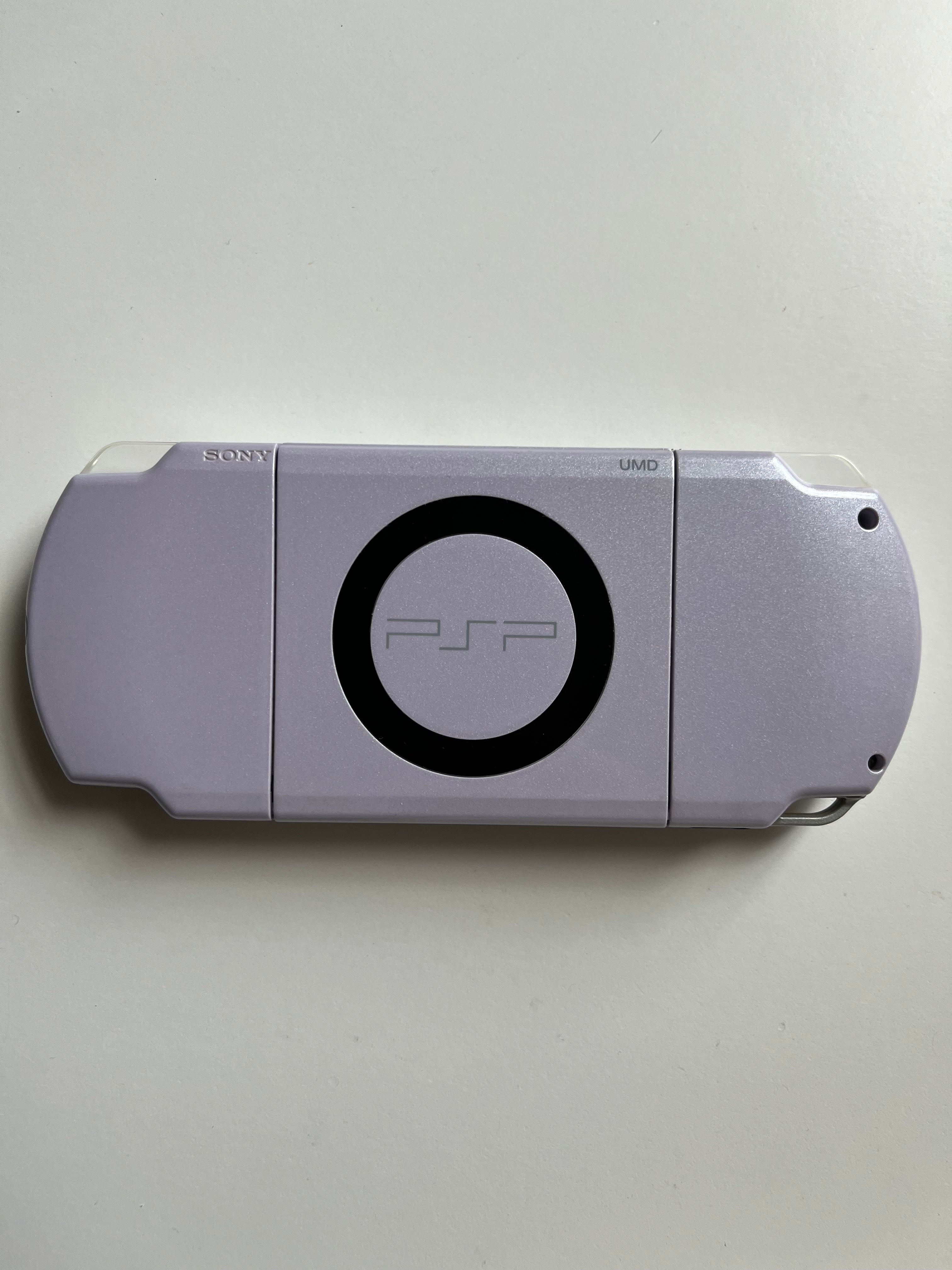 PSP 2000 Lavande / Noir