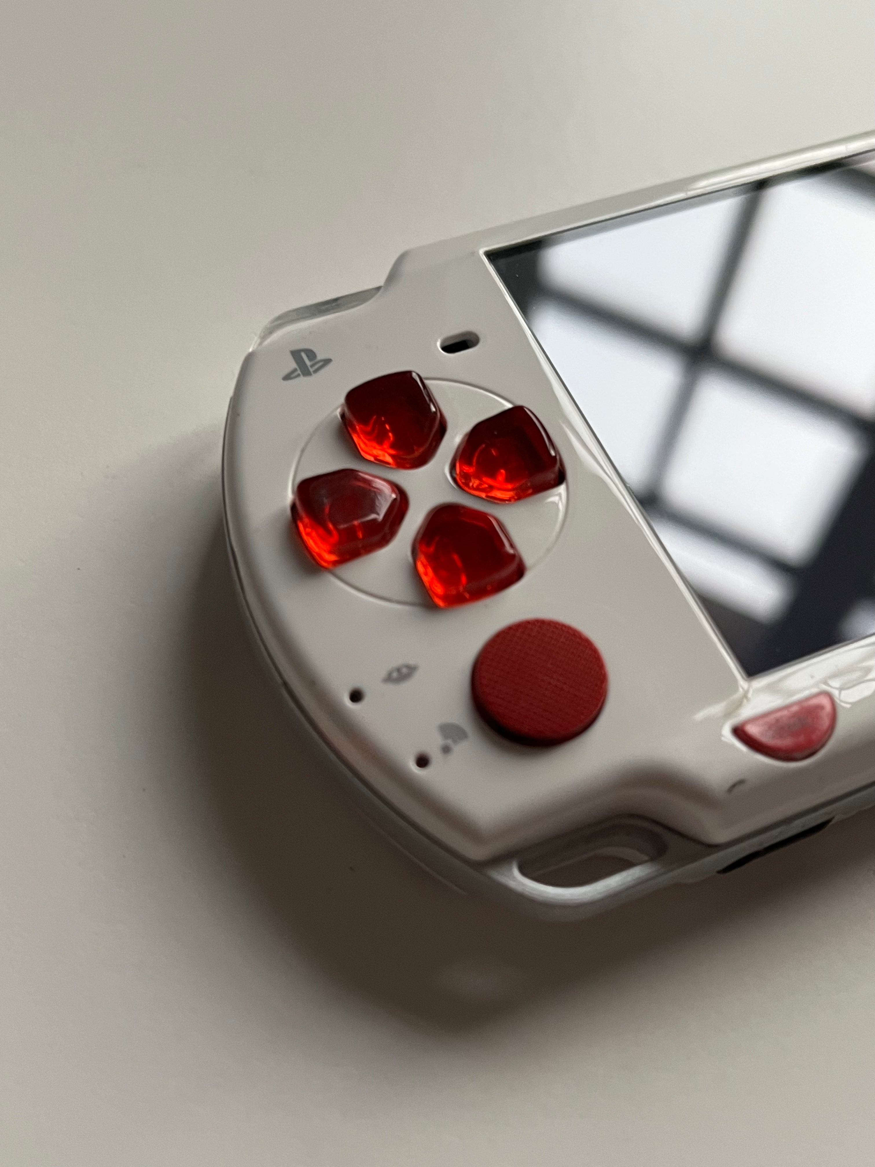 PSP 2000 Blanche / Rouge