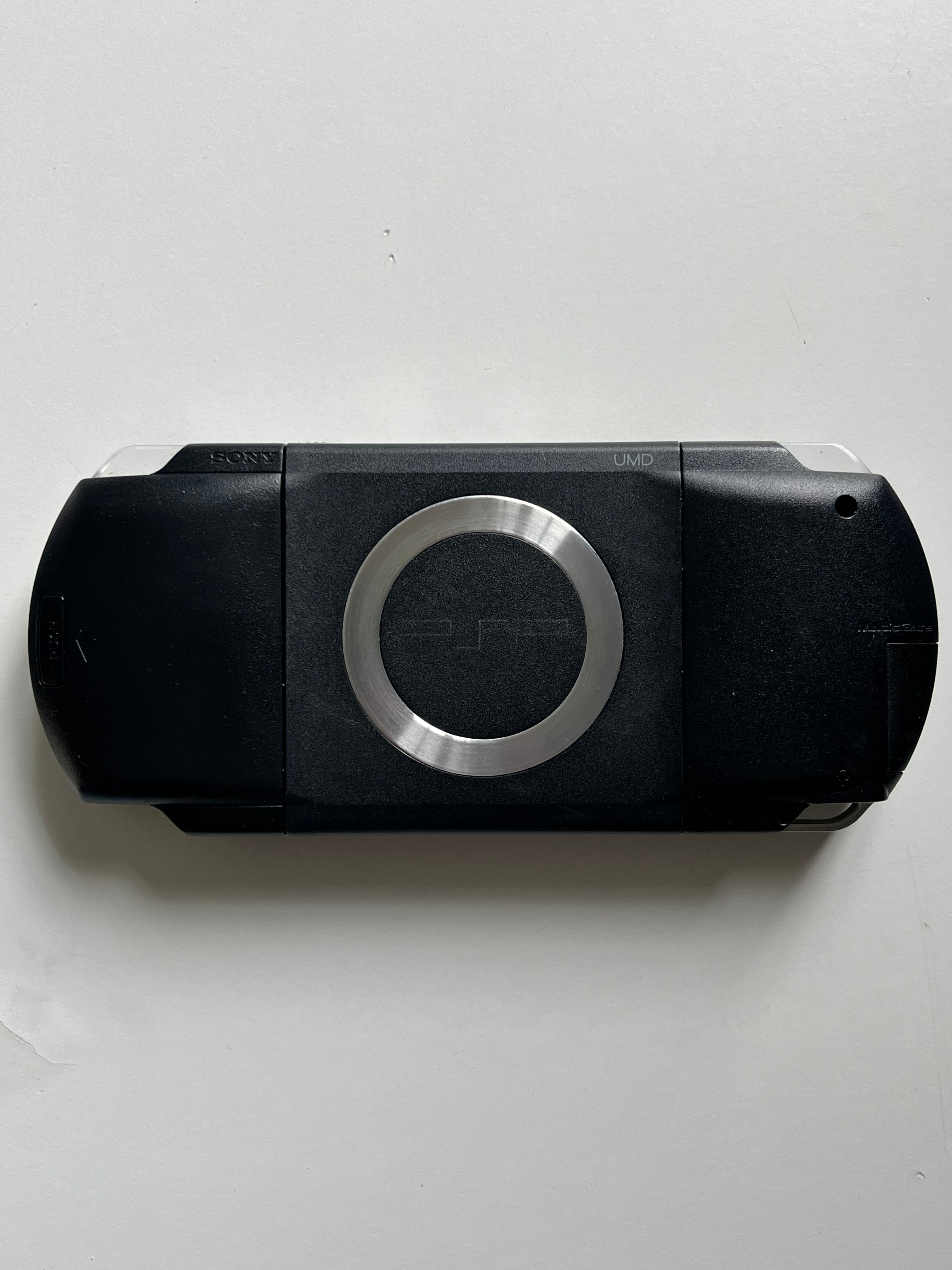 PSP 1000 Piano Black