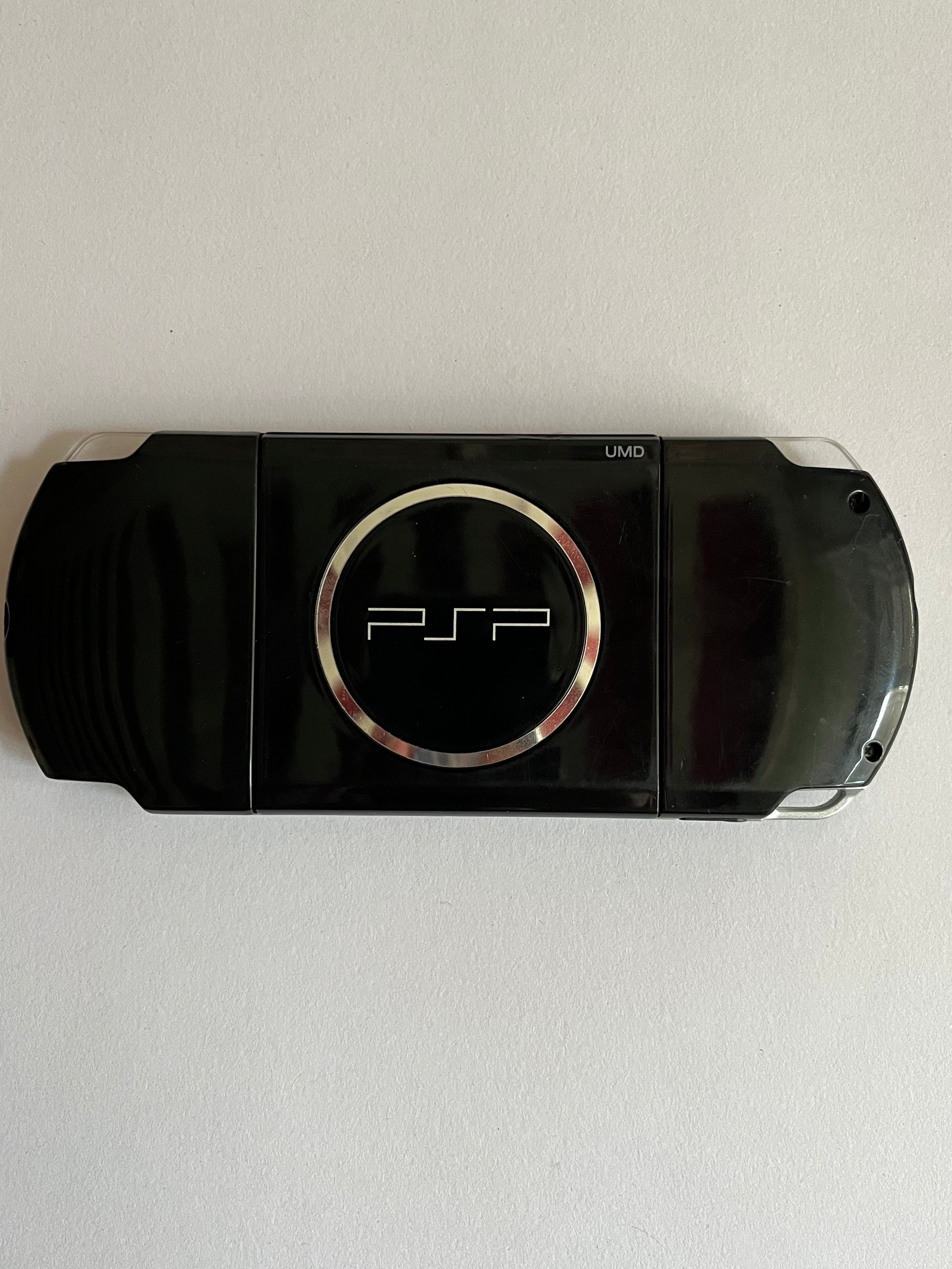 Piano Black PSP 3000