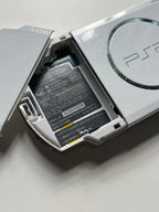 PSP 3000 Pearl White - Blue