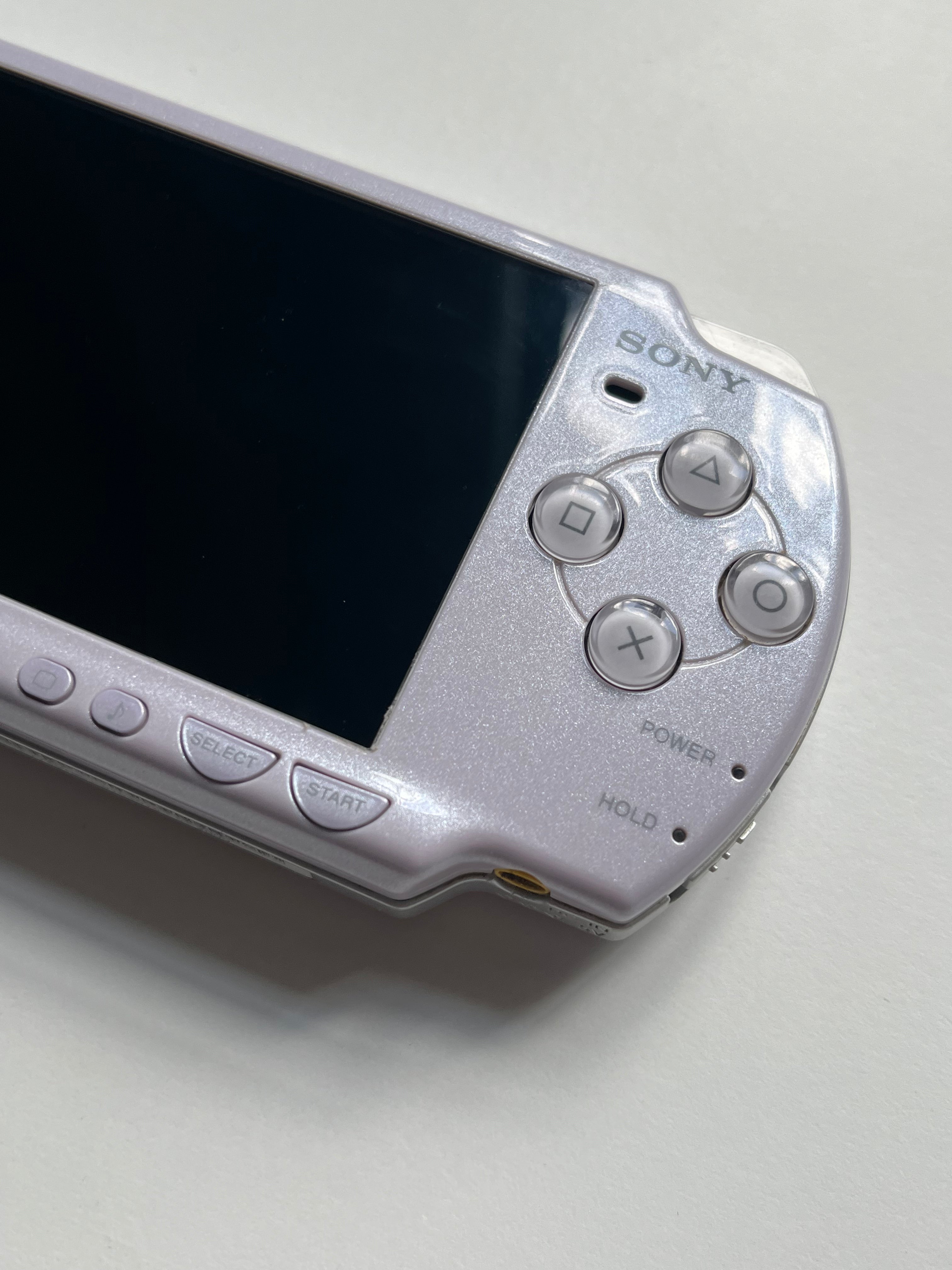 PSP 2000 Lavender