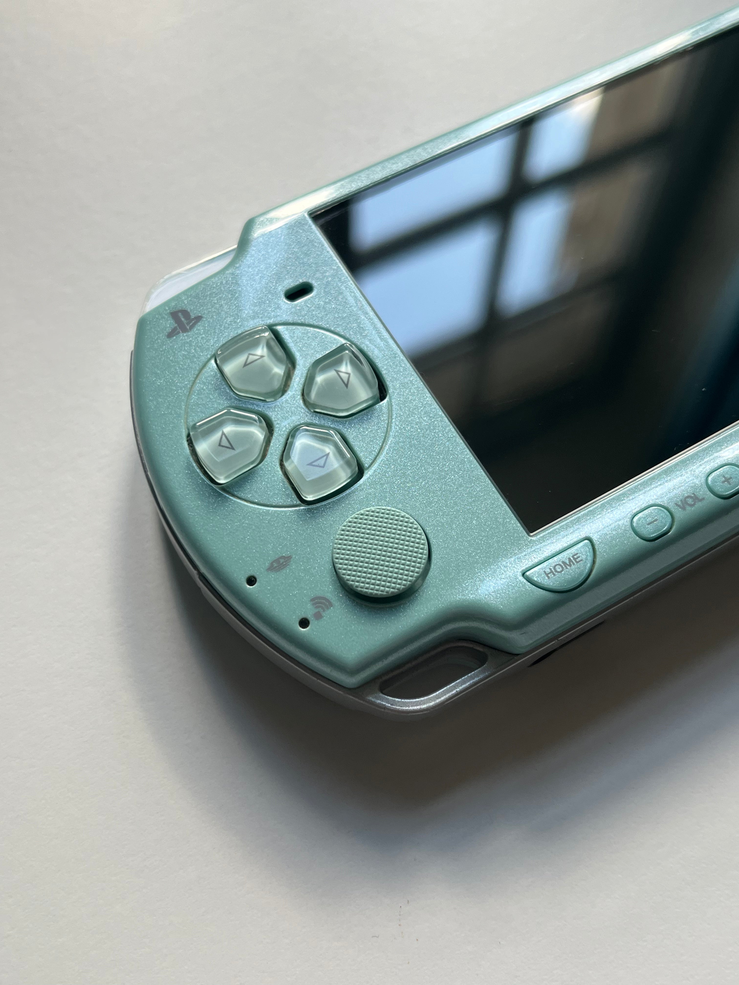 PSP 2000 Mint