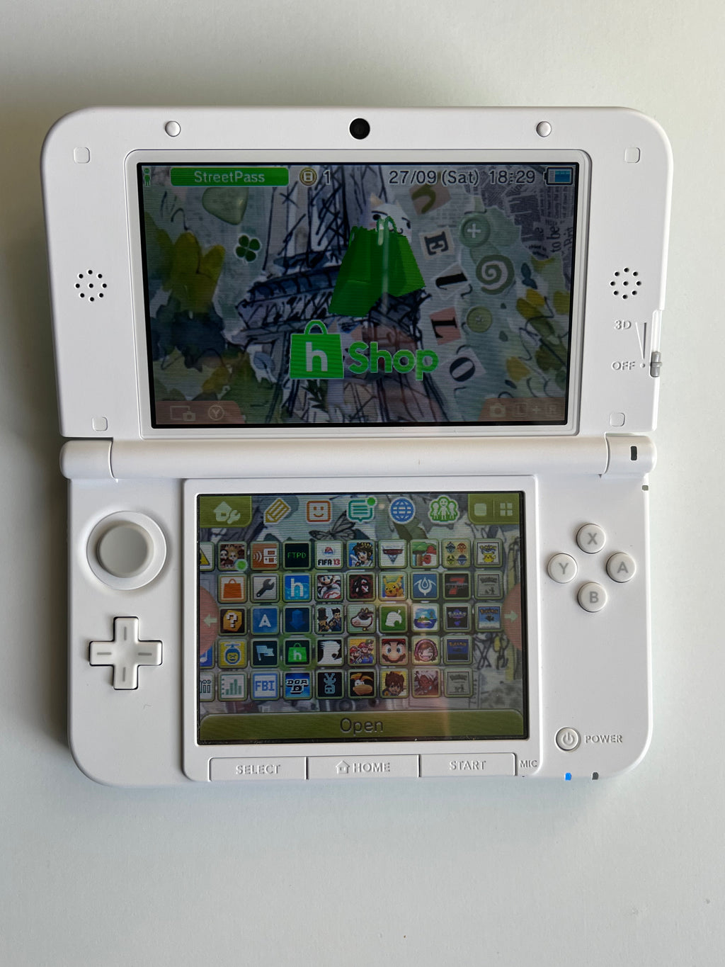 Mint Green and White Nintendo 3DS LL (XL)