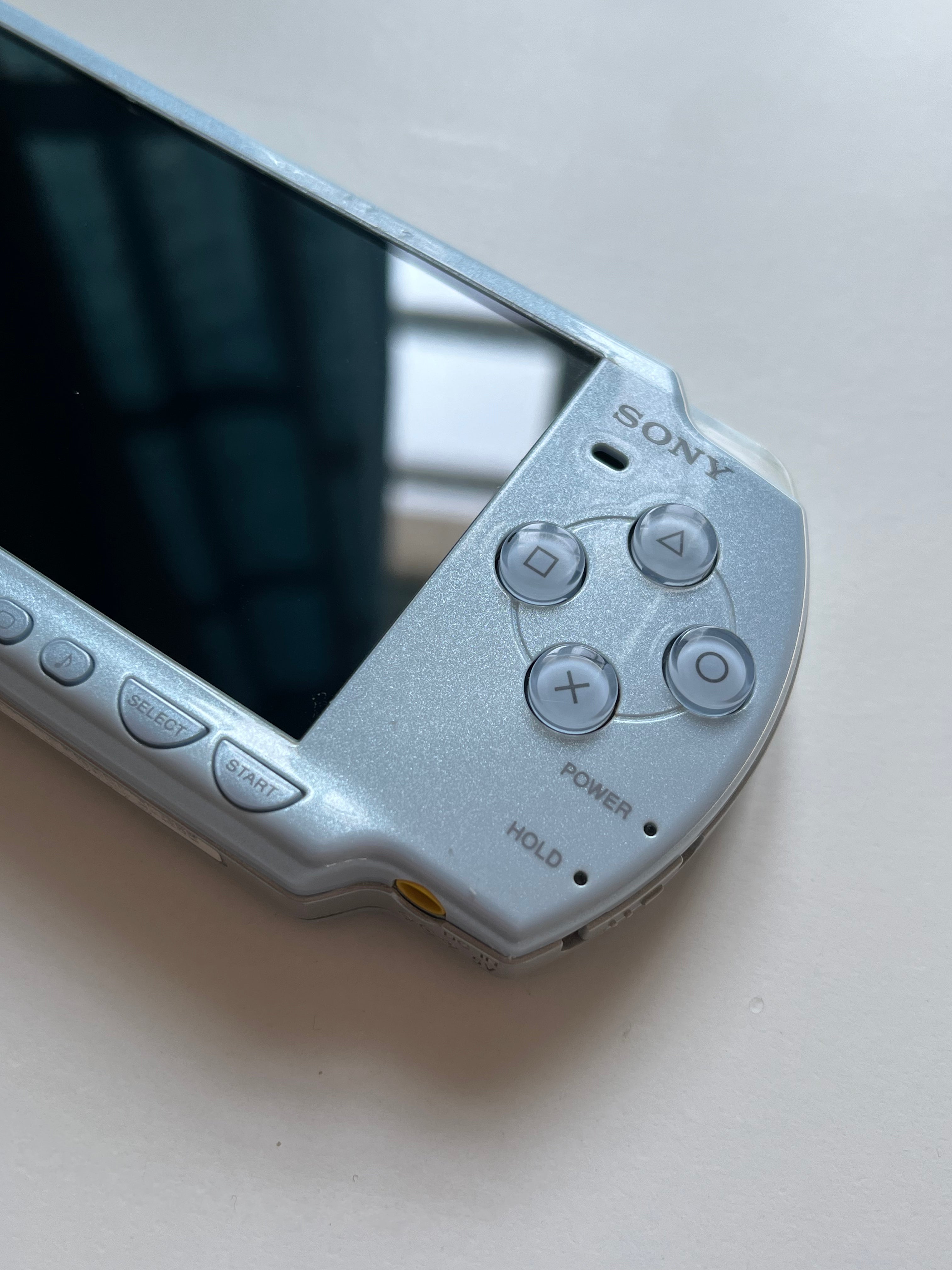 PSP 2000 Felicia Blue