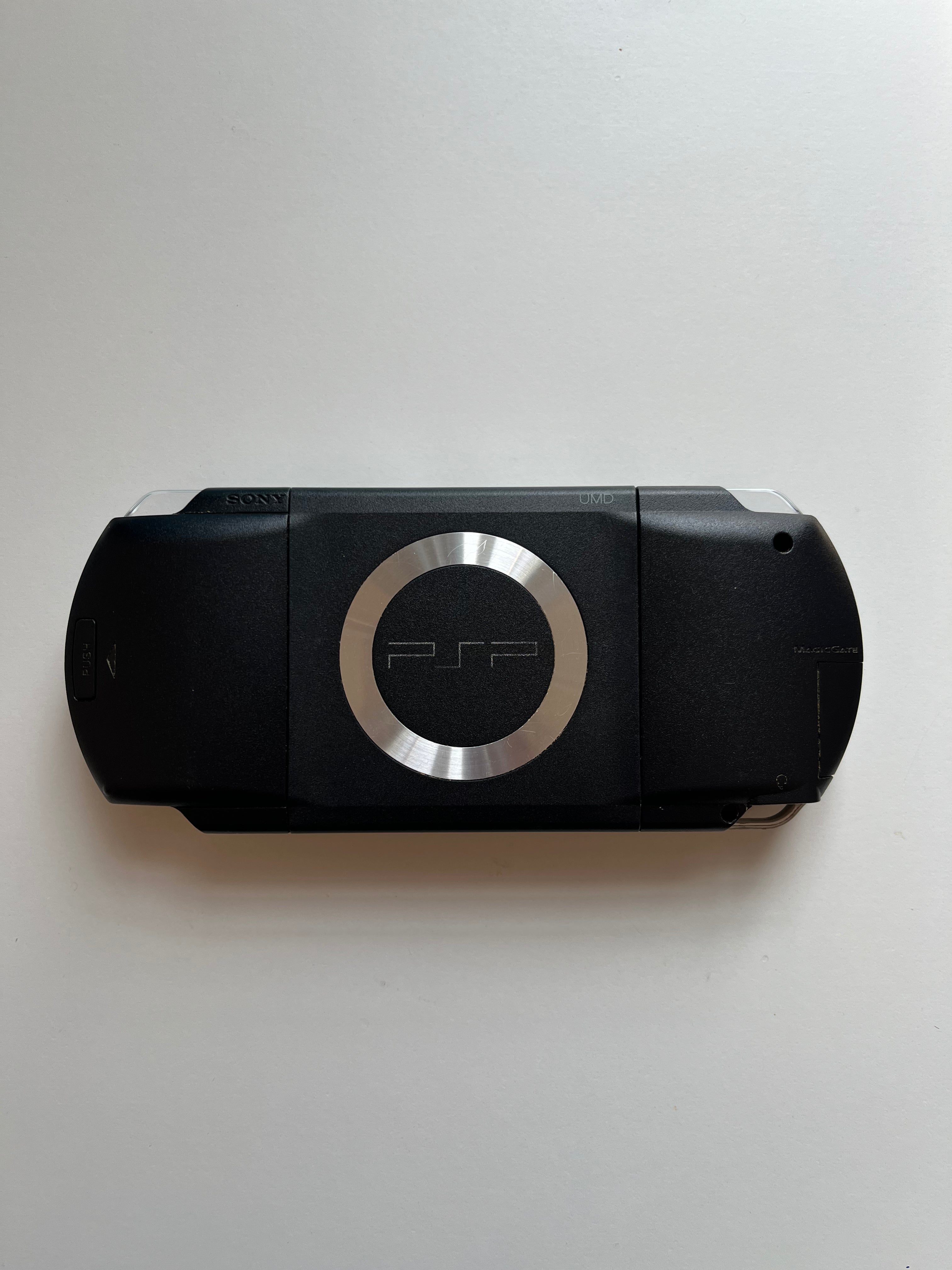 PSP 1000 Piano Black (with box)