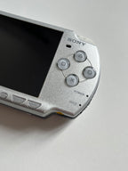 PSP 2000 Silver