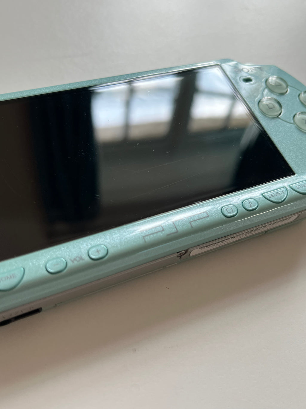 PSP 2000 Mint Green
