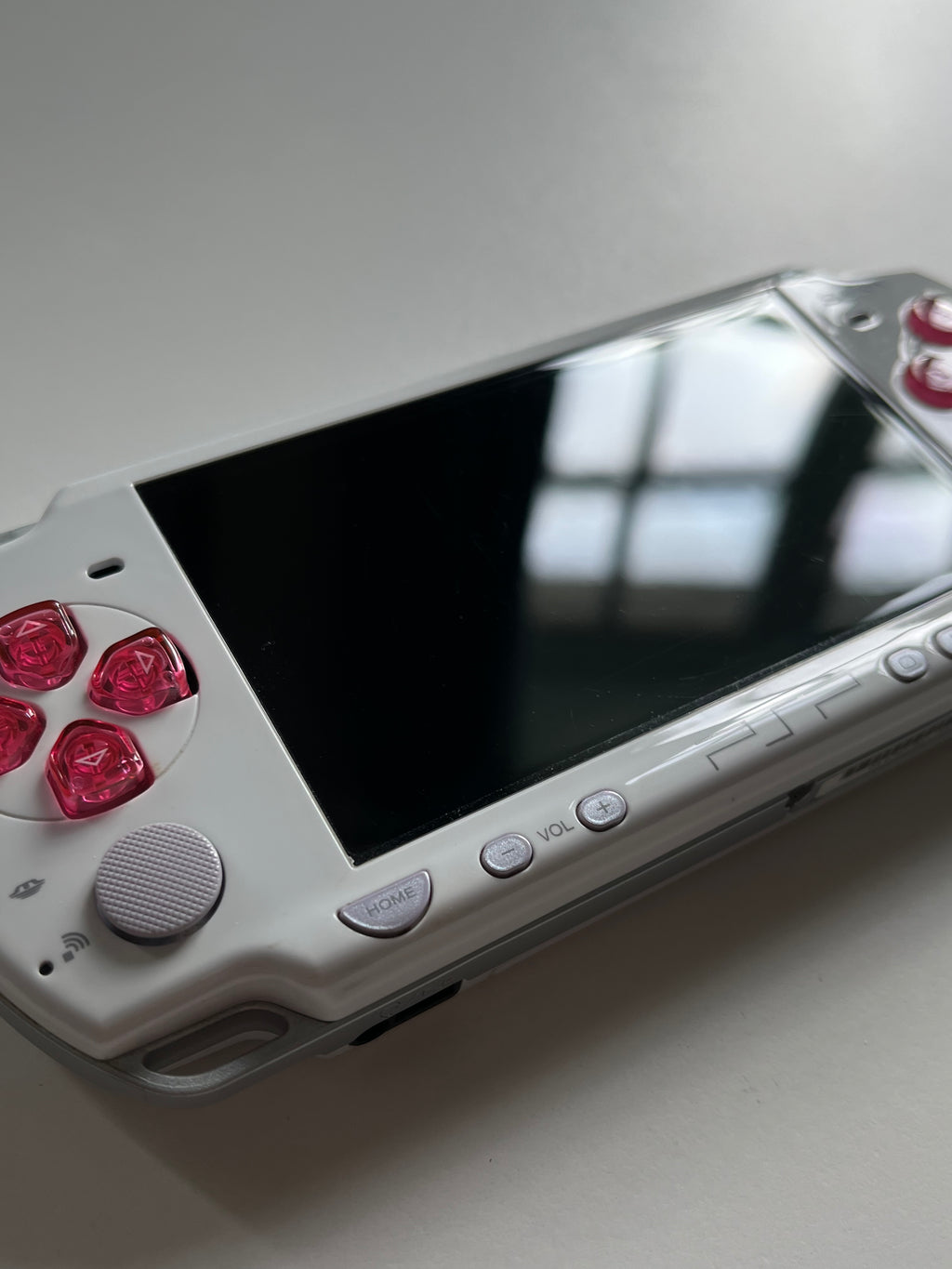 PSP 2000 White