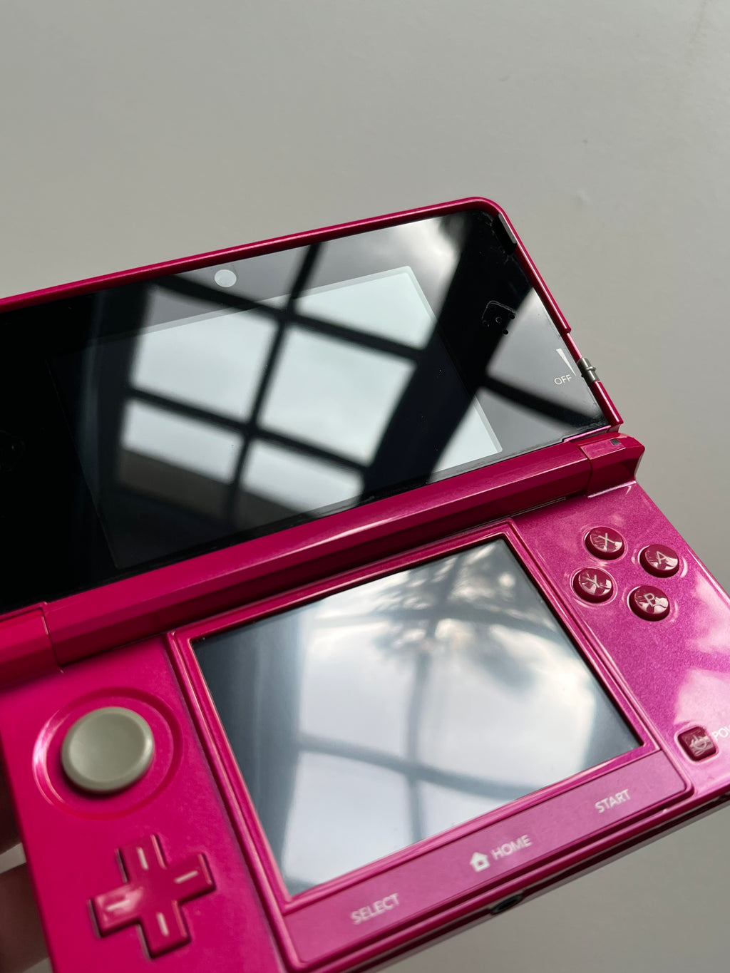 Gloss Pink Nintendo 3DS