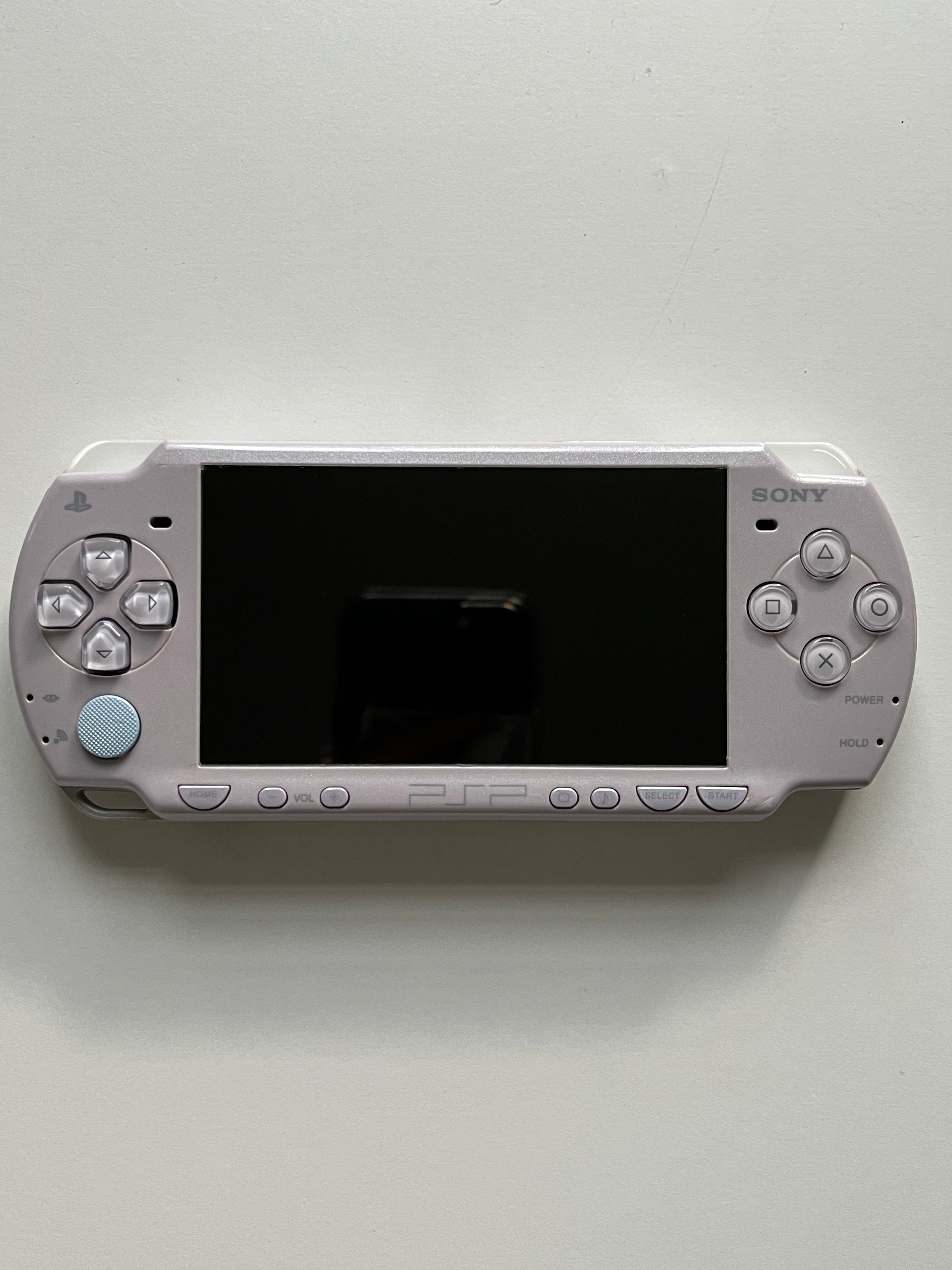 PSP 2000 Lavender Pink