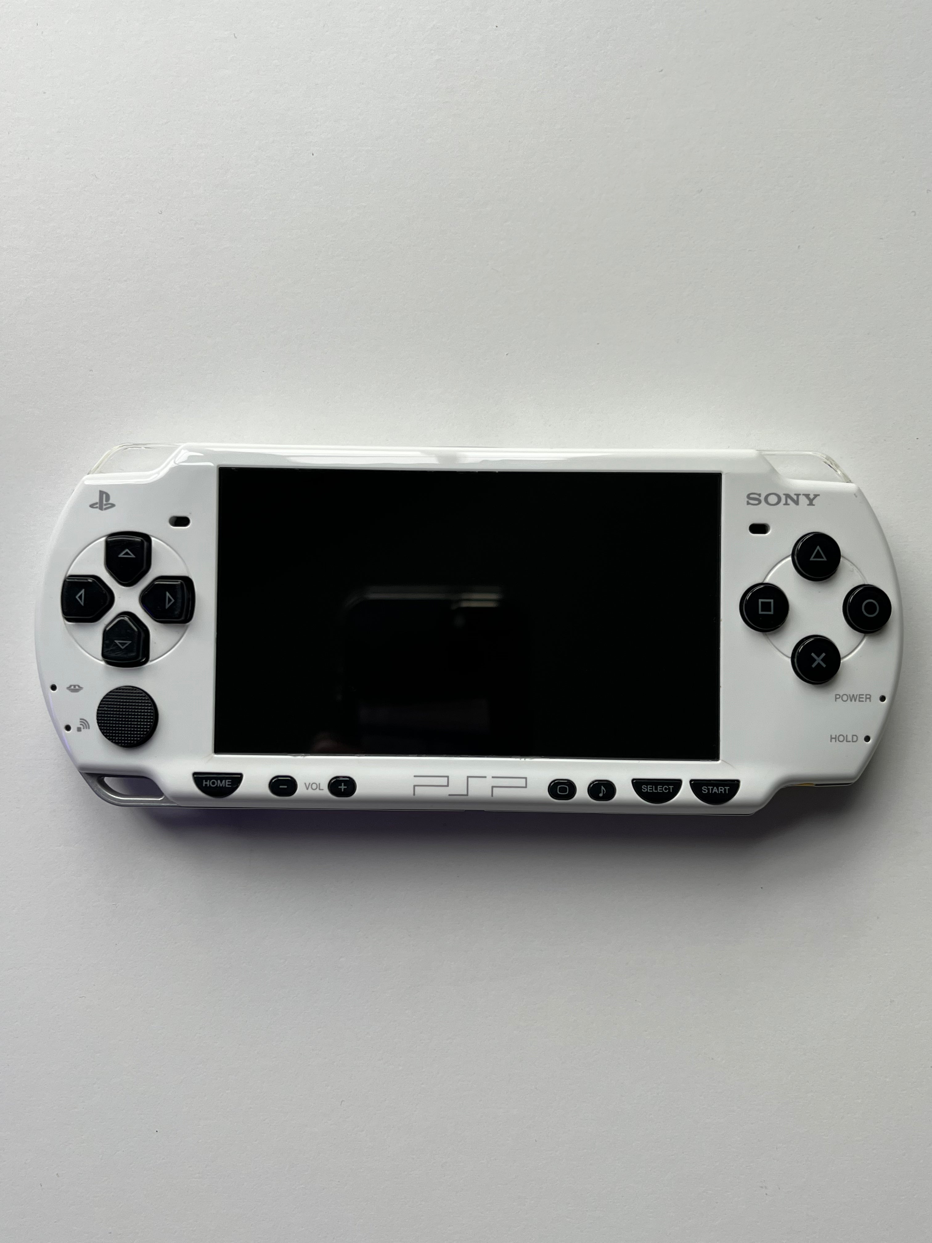PSP 2000 White Black