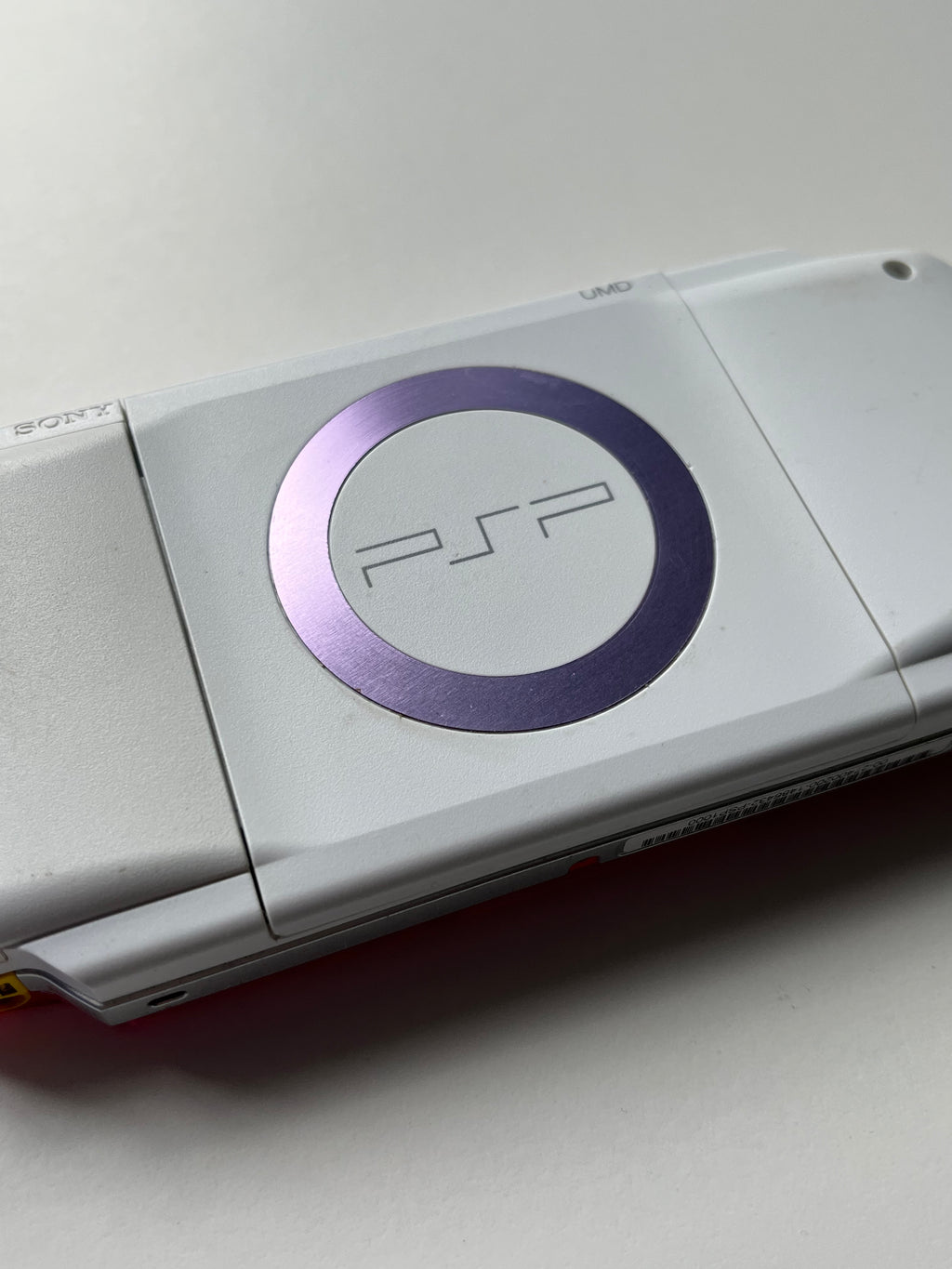 PSP 1000 Transparent Pink - White