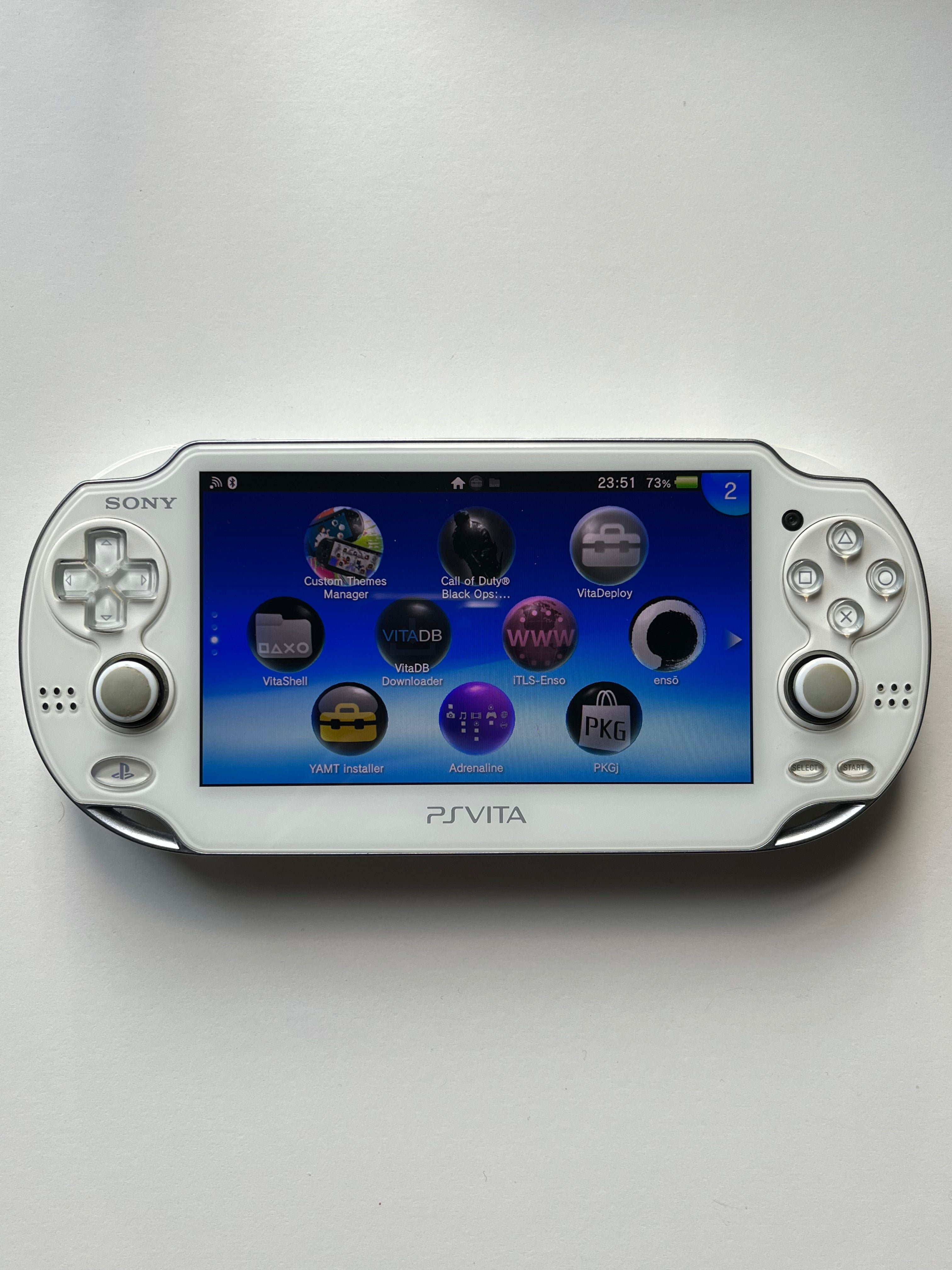 PSVITA 1000 Chrystal White