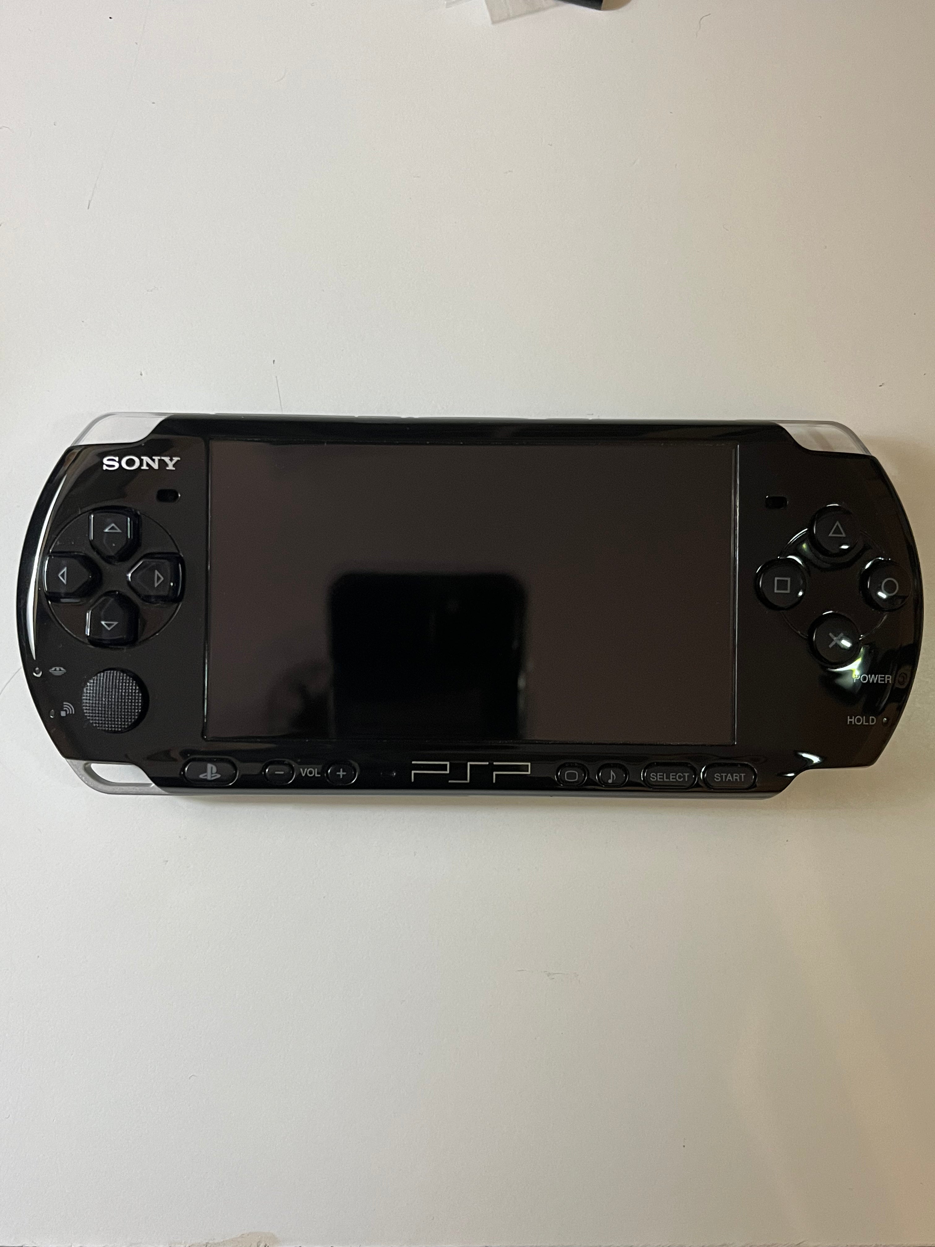 PSP 3000 Piano Black (With box)