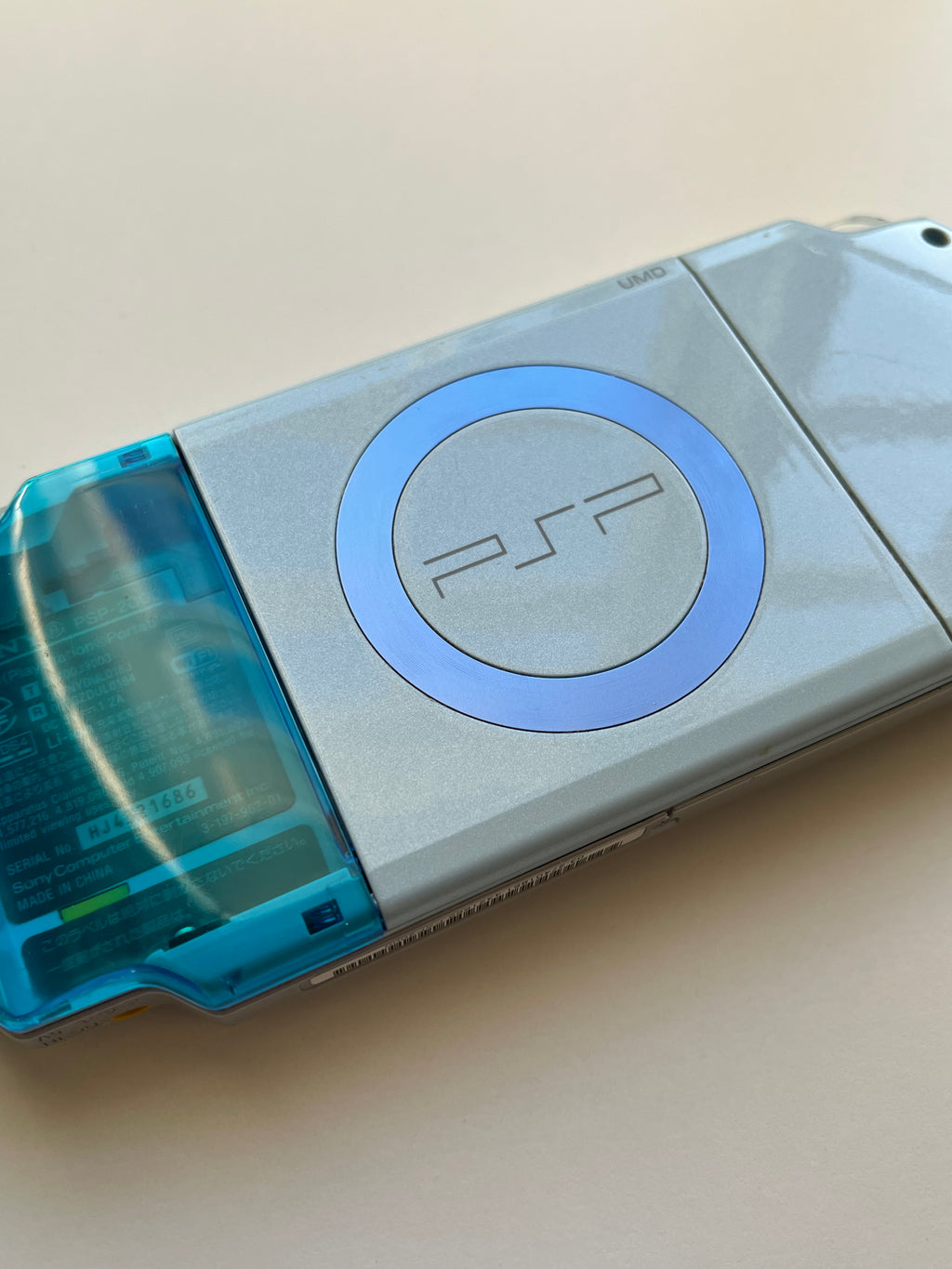 PSP 2000 - Felicia Blue