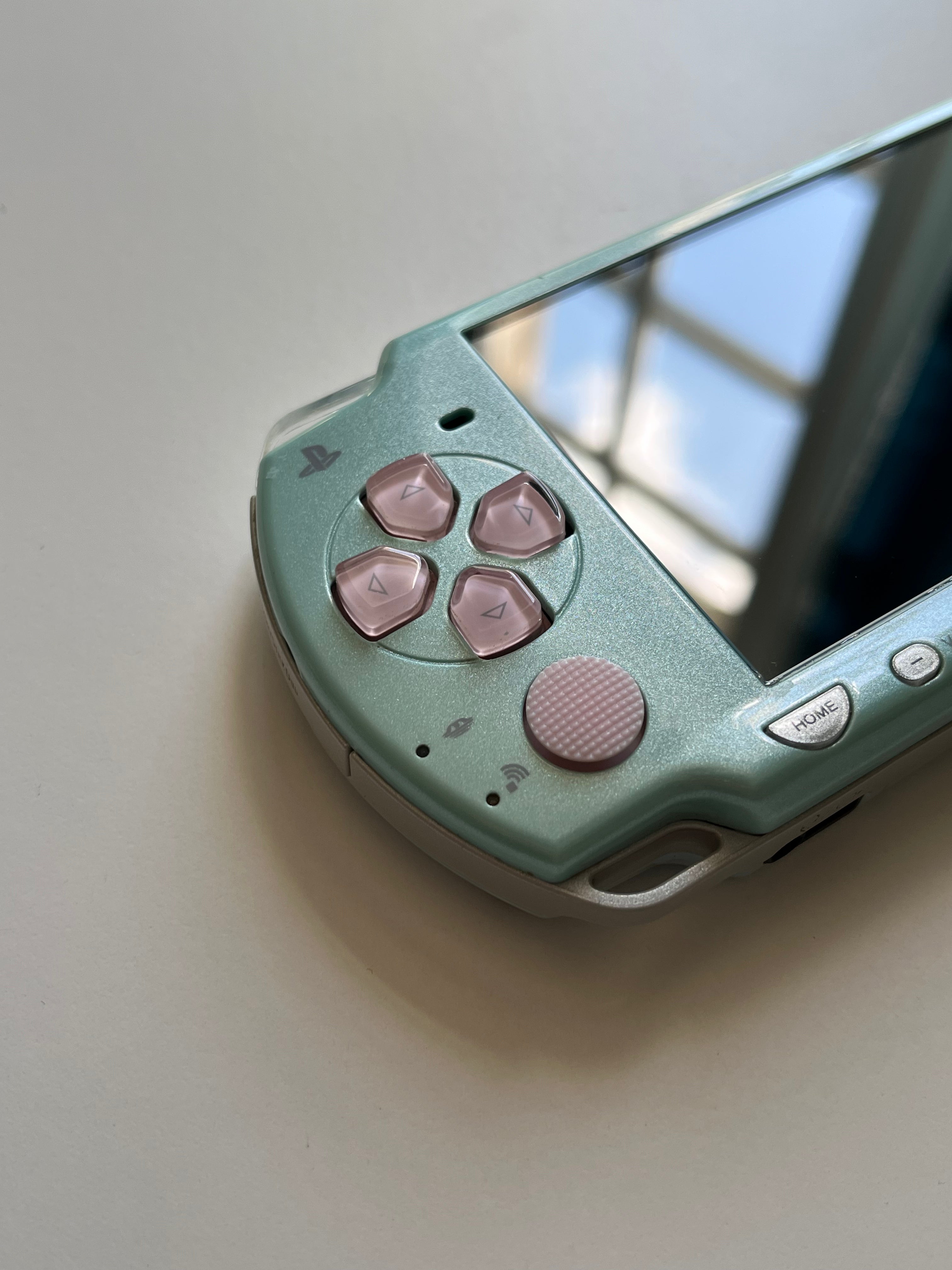 PSP 2000 - Mint Green / Felicia Blue