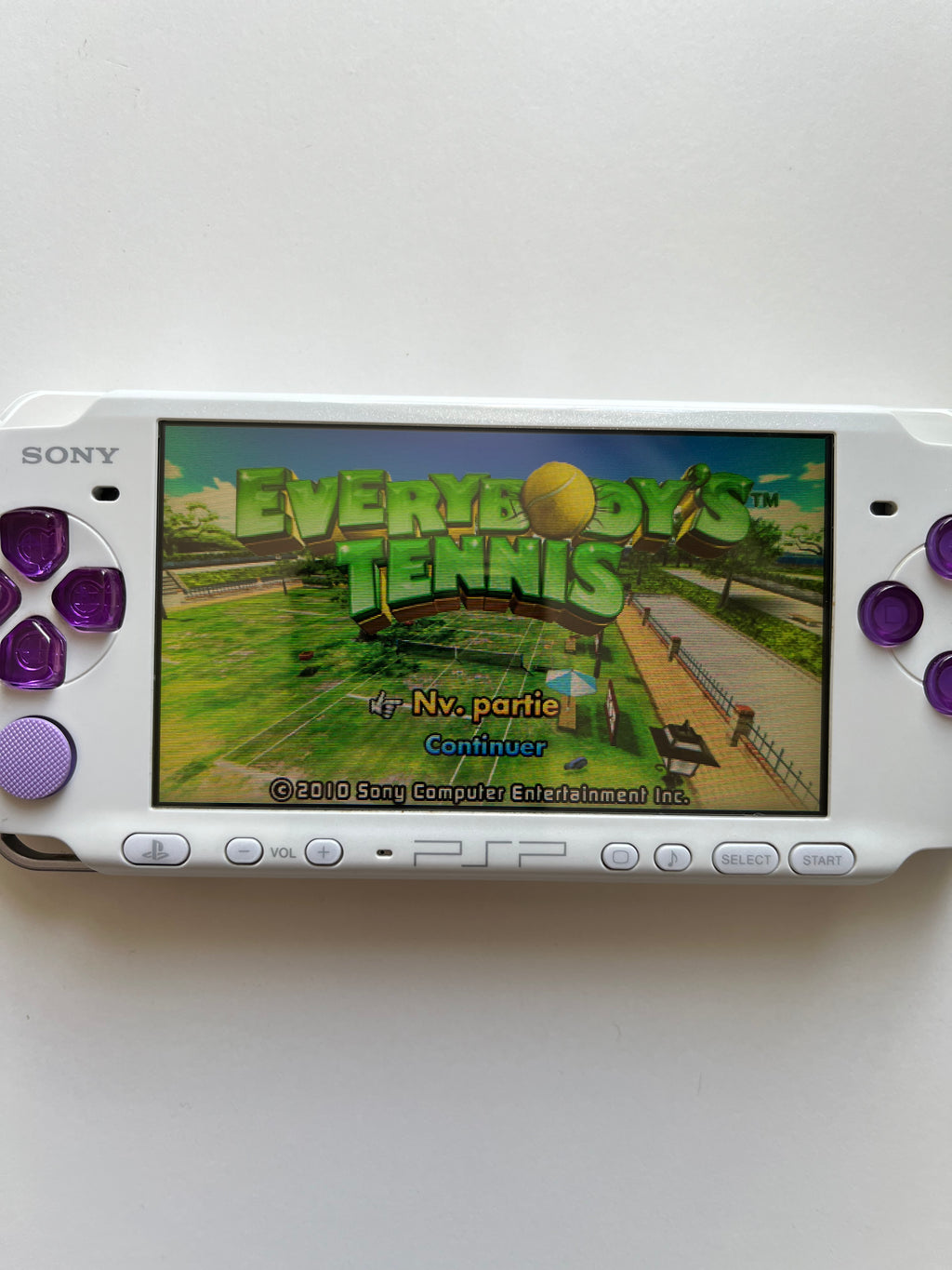 PSP 3000 - Pearl White - Purple